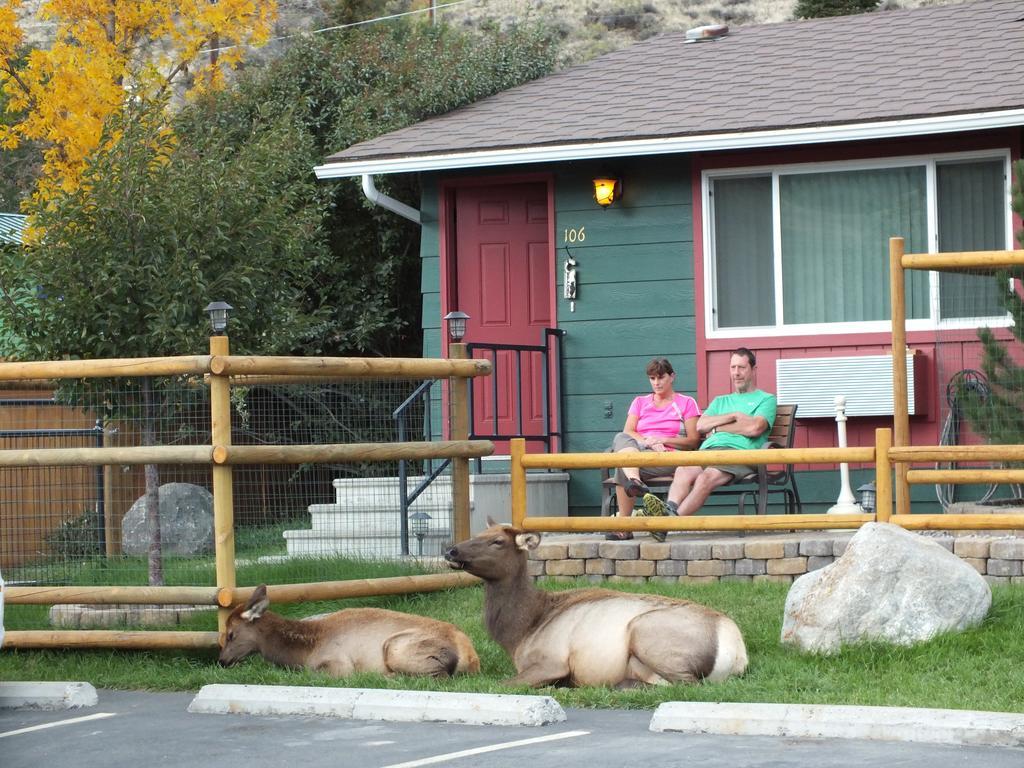Yellowstone Gateway Inn Gardiner Exteriér fotografie